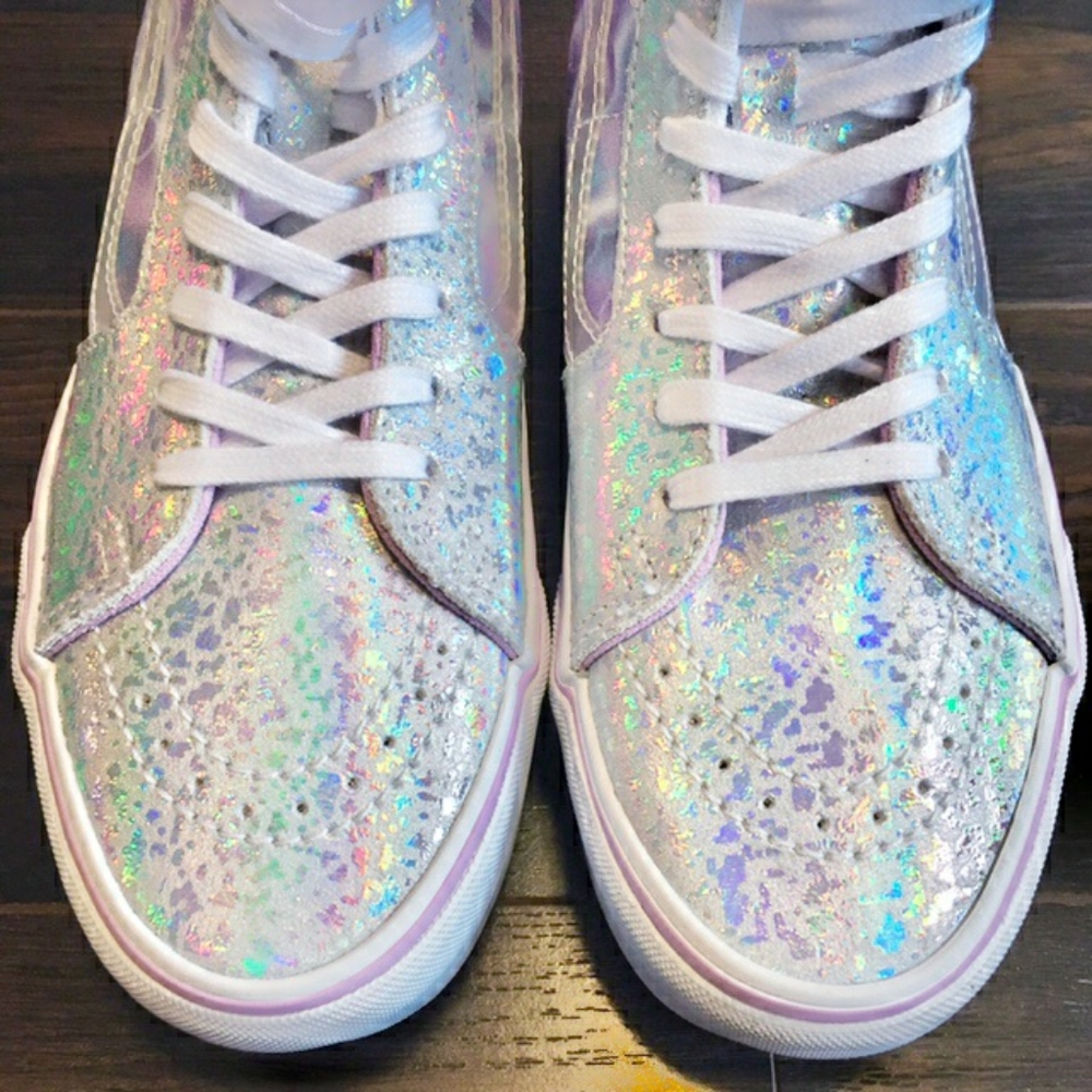 NWT! Vans Sk8-Hi Tapered High Top Shoes / Sneakers BUTTERFLY DREAMS HOLOGRAPHIC - Picture 4 of 12
